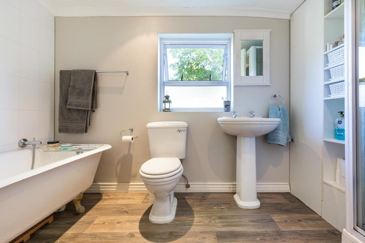 Guest house Rustic Manor Tokai