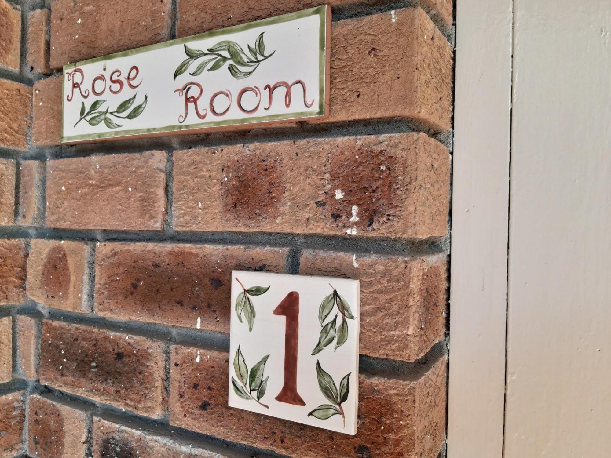 Rustic Manor 5*